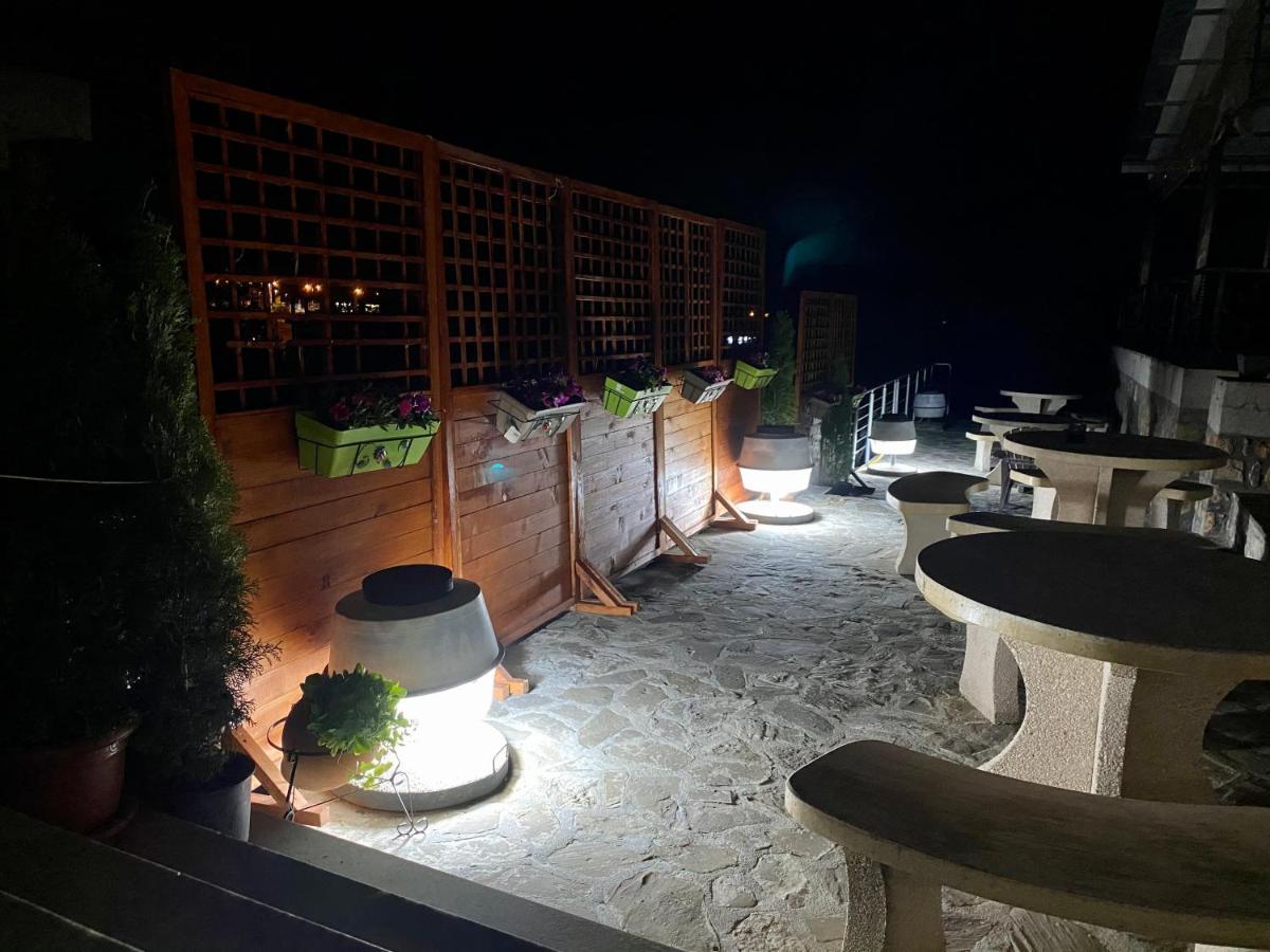 Hotel Park Negotino  Exterior photo